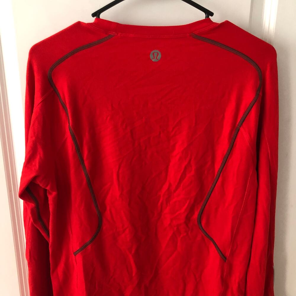 Lululemon Men's Long Sleeve T Shirt Red Size M *Missing Tag* Base Layer Running - Picture 7 of 13